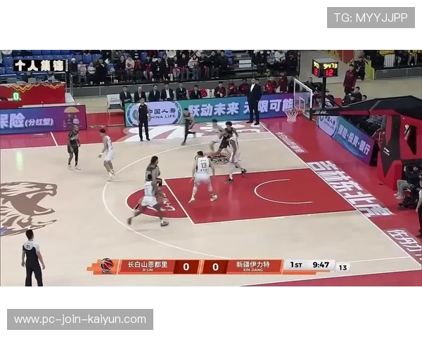 CBA新疆反击速度飙升,对方退防被迫全面收缩